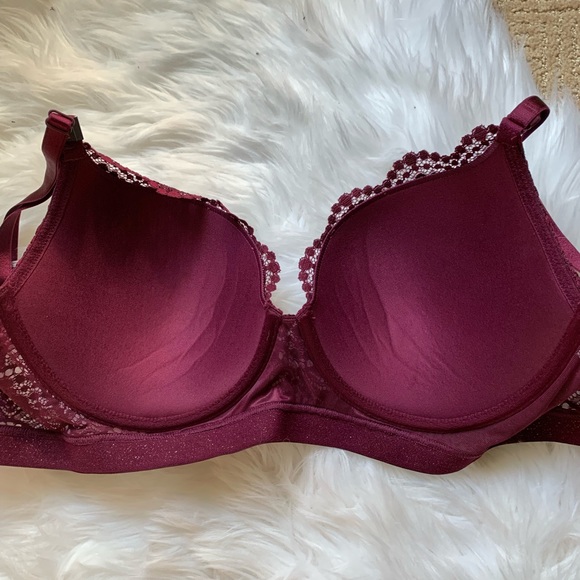 🎀Victoria’s Secret logo and lace bra🎀FREE COUPON - Picture 6 of 7